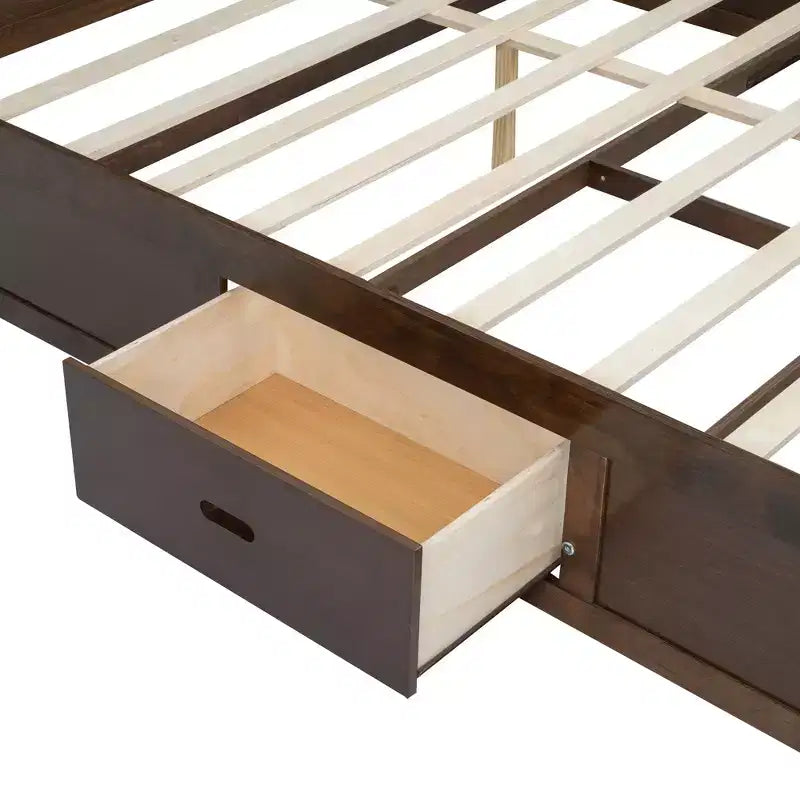 Letto a piattaforma King Size in legno con testiera multi-storage, USB e cassetti