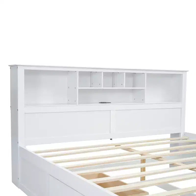 Letto a piattaforma King Size in legno con testiera multi-storage, USB e cassetti