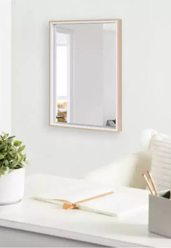 Specchio da parete decorativo con cornice